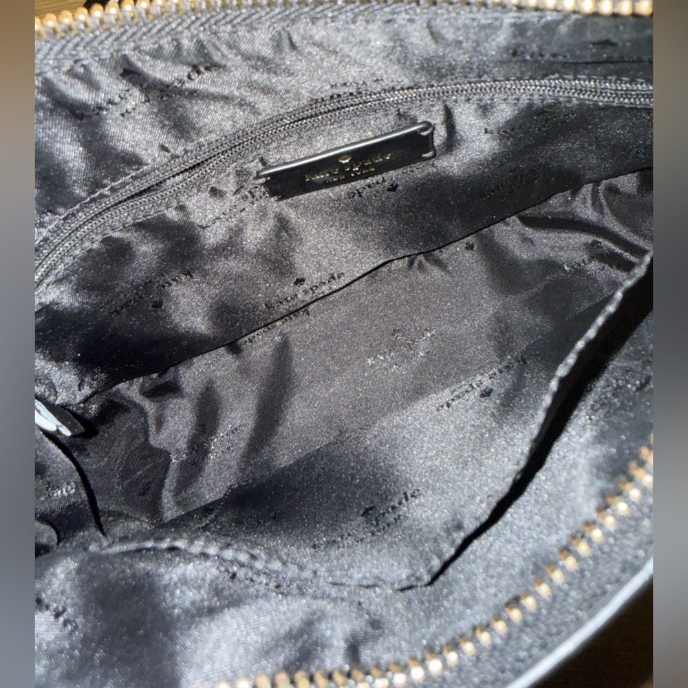 Kate Spade Black Pebbled Leather Crossbody Bag with Striped Strap and Coinpurse - Picture 3 of 7